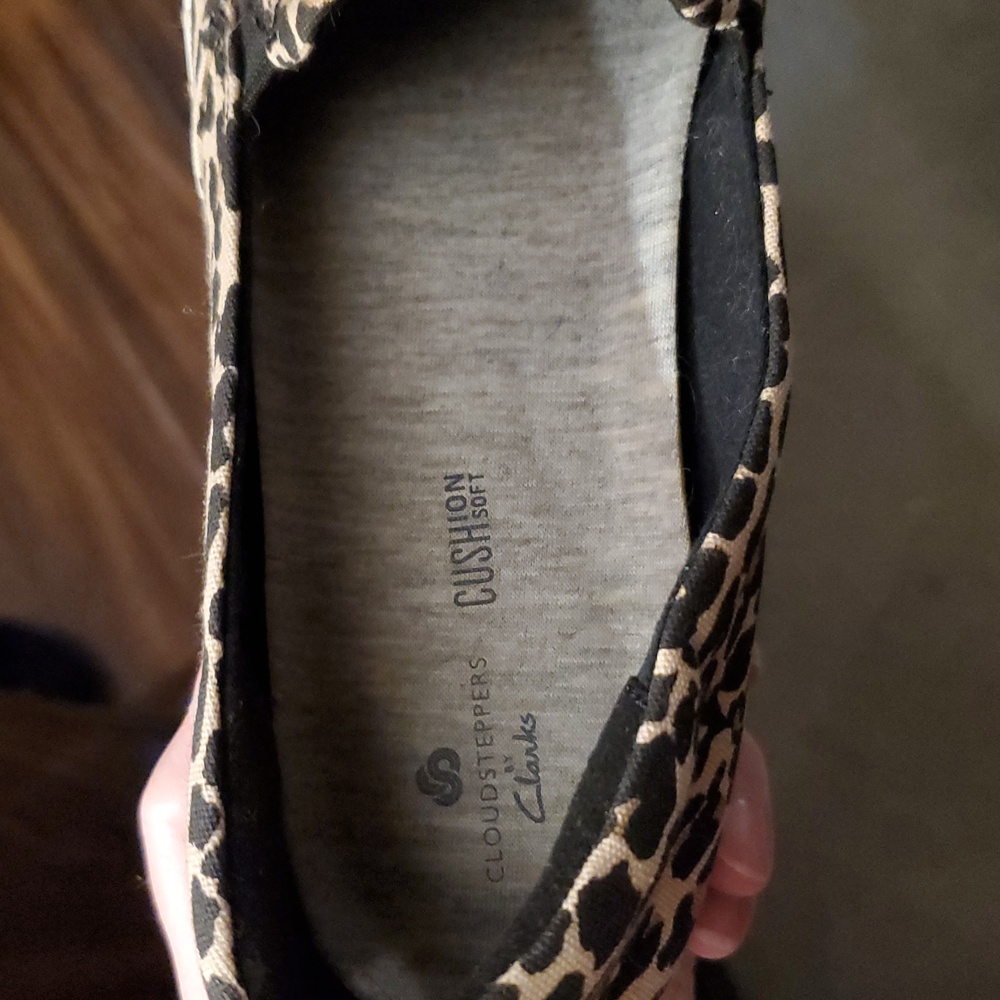 Cloud Steppers By Clarks - Picture 3 of 4